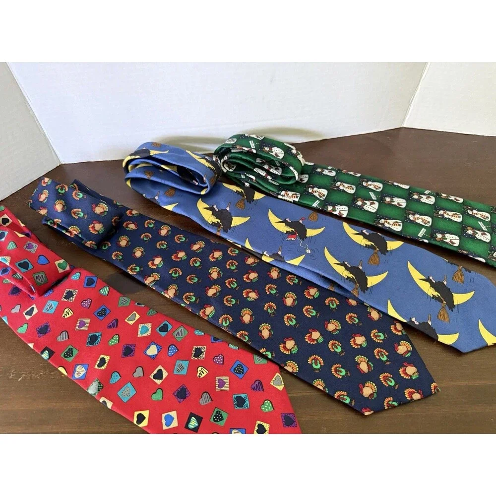 Holiday Silk Ties - Alynn Hallmark Ian Heath - Xmas V-day Thanksgiving Halloween